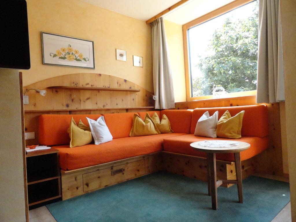Residence Intica San Candido Exteriér fotografie